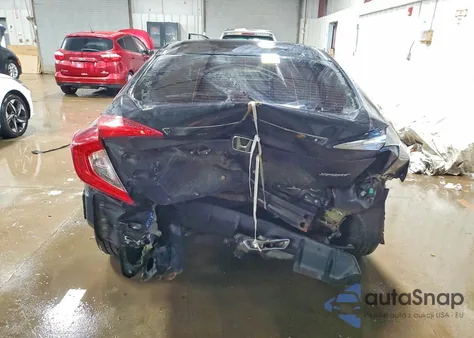 2019 Honda Civic Sport z USA, uszkodzony, nr VIN 2HGFC2F83KH587708